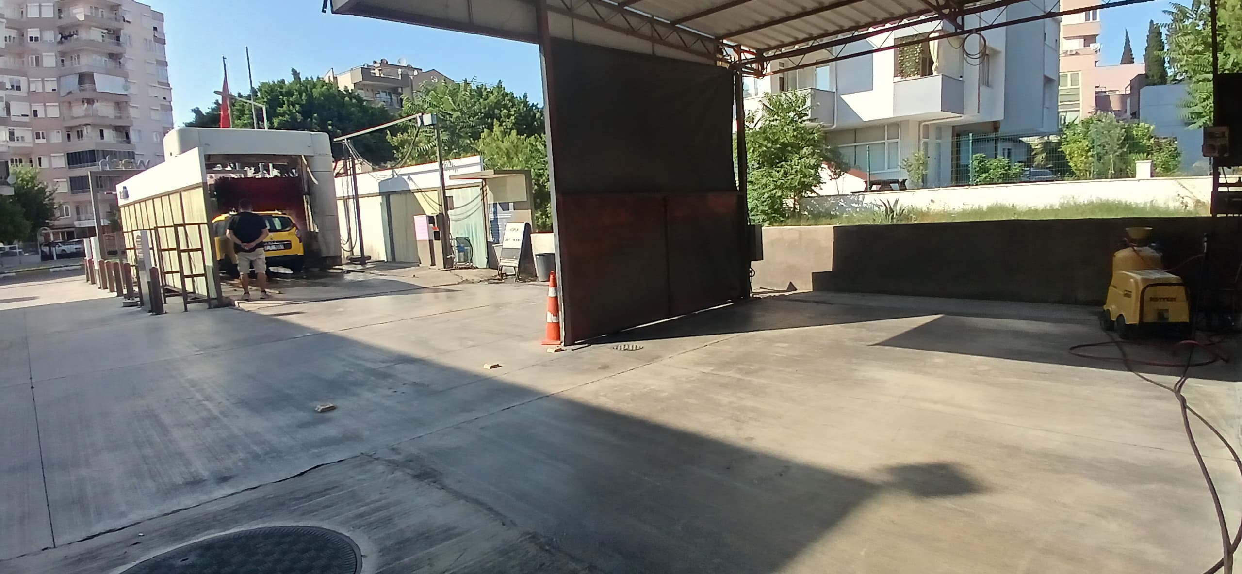 OĞUZ ORTANCA PETROLLERİ OTO YIKAMA - MURATPAŞA / ANTALYA
