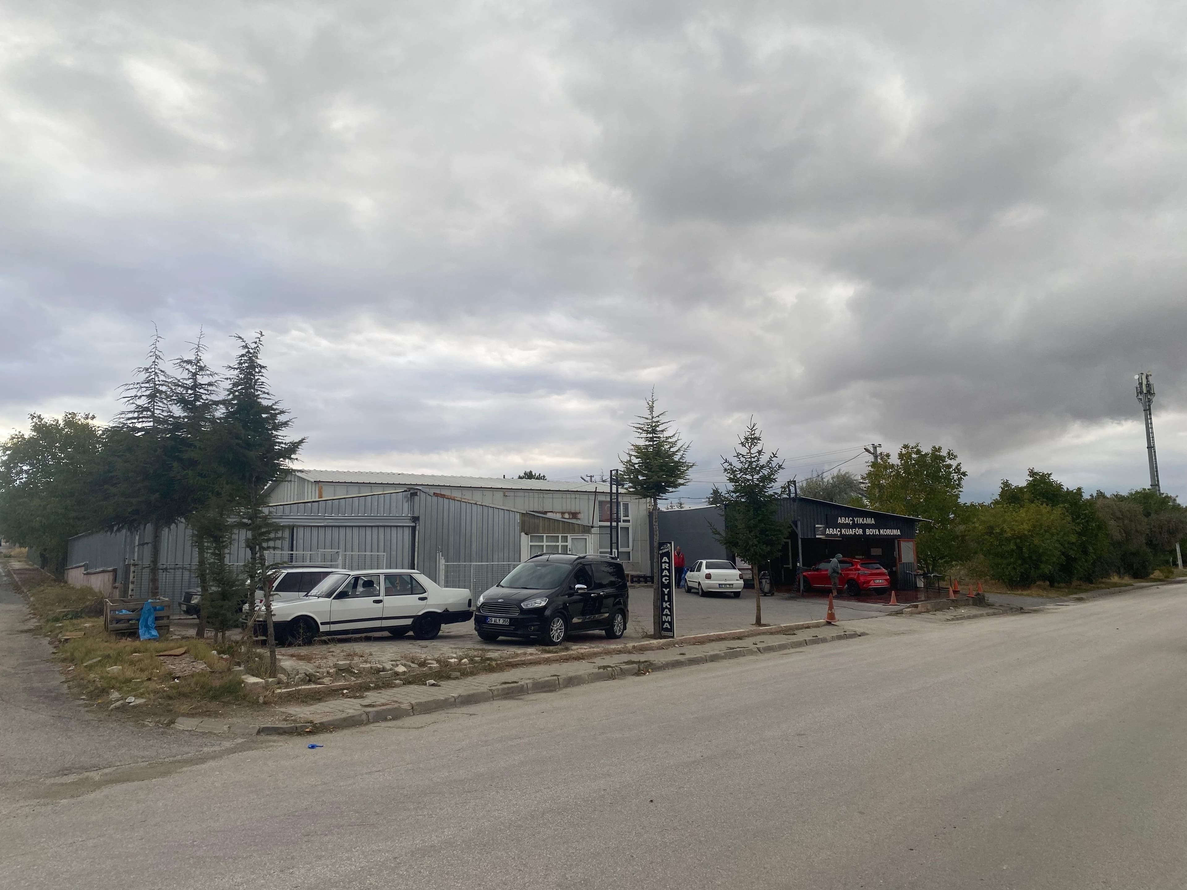 ES GARAJ OTO YIKAMA - TEPEBAŞI / ESKİŞEHİR