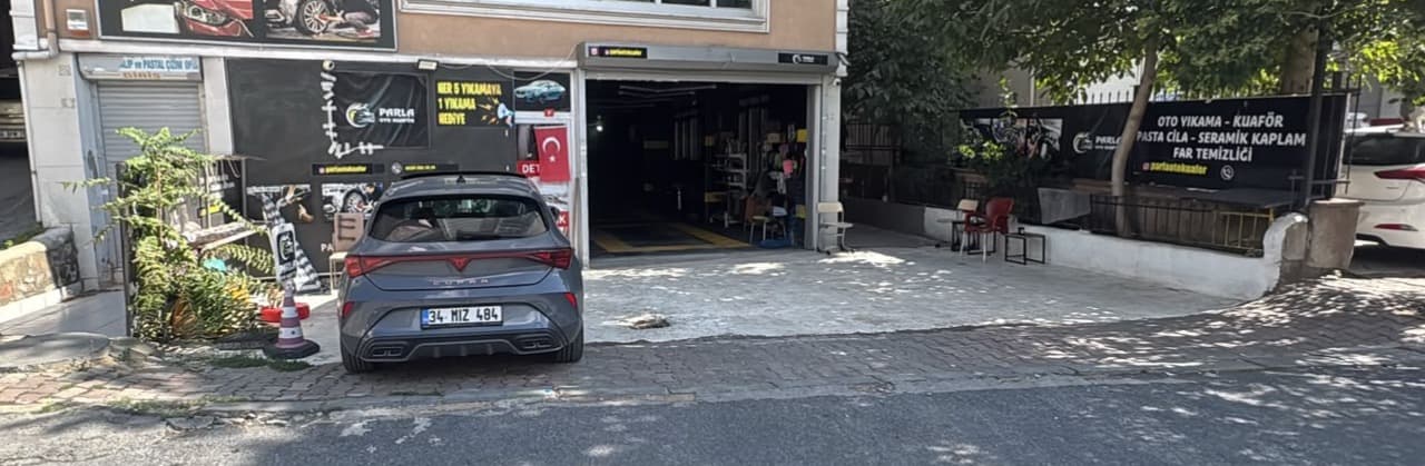 PARLA OTO KUAFÖR - BAĞCILAR / İSTANBUL